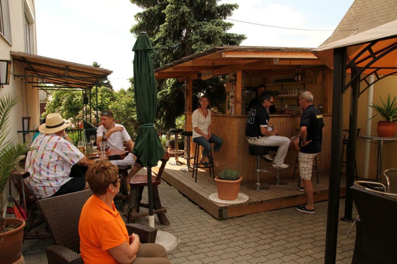 Pension Strohmer Руст Экстерьер фото